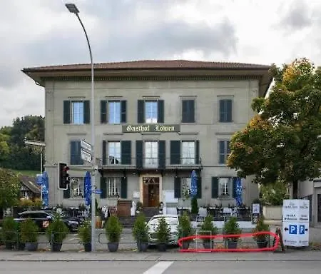 Gasthorf Loewen מלון Oberburg